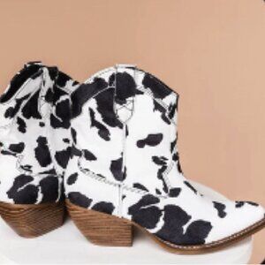 Dressed in LALA Black and White Cow Print Ankle Boots